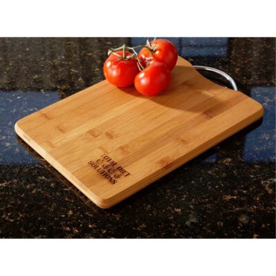 Bamboo Cutting Board with Handle-1